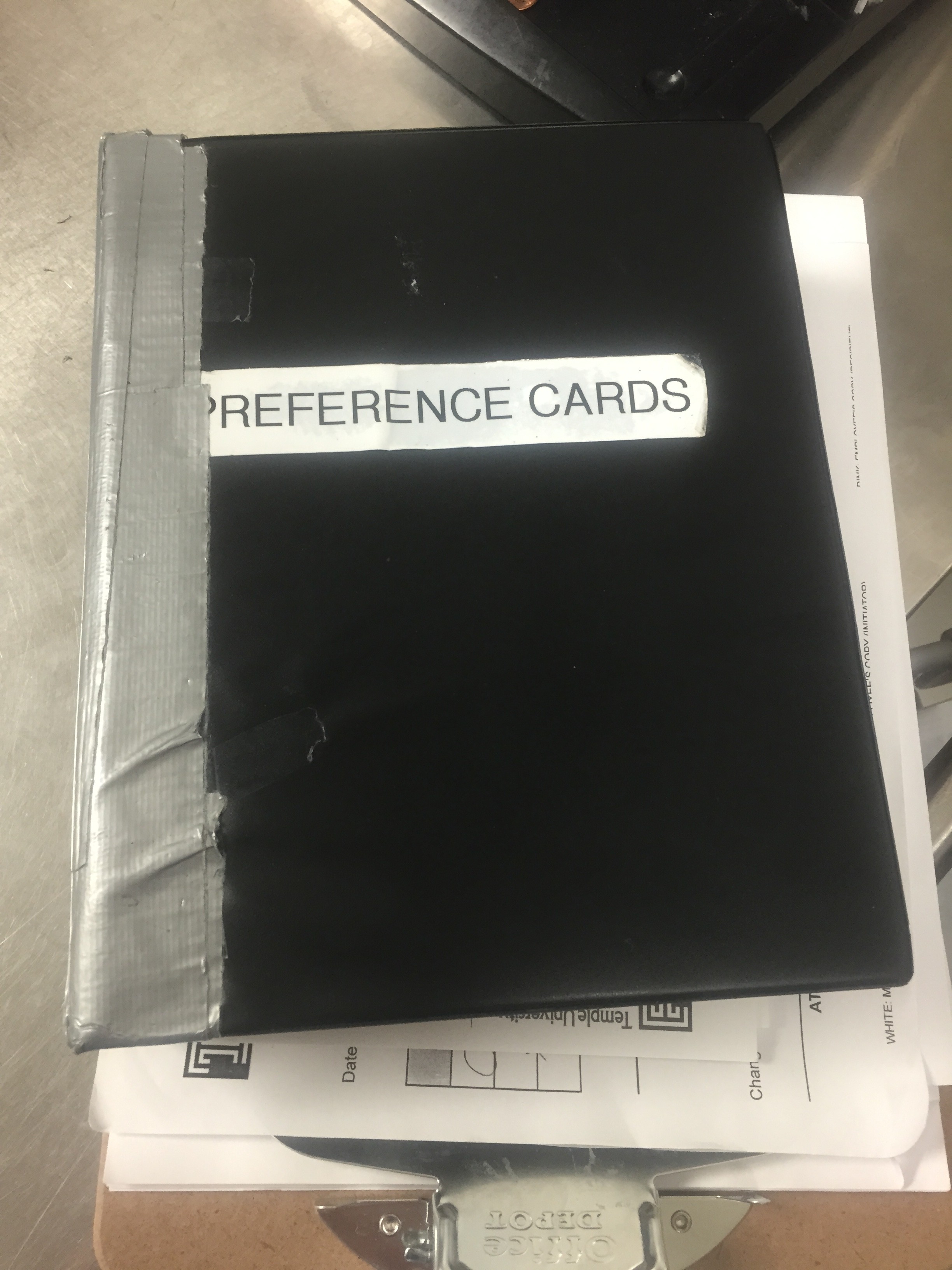 Preference cards for surgical procedures 